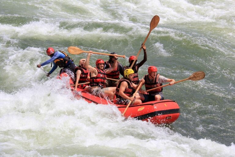 rafting in jinja rafting the nile white water rafting in jinja uganda
